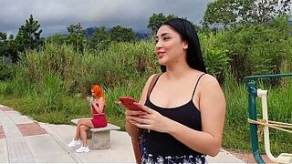 two str4ngers m4ke martina smith squirt in a public p4rk with people around