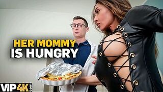 VIP4K. Her Mommy has the most Delicious Cakes